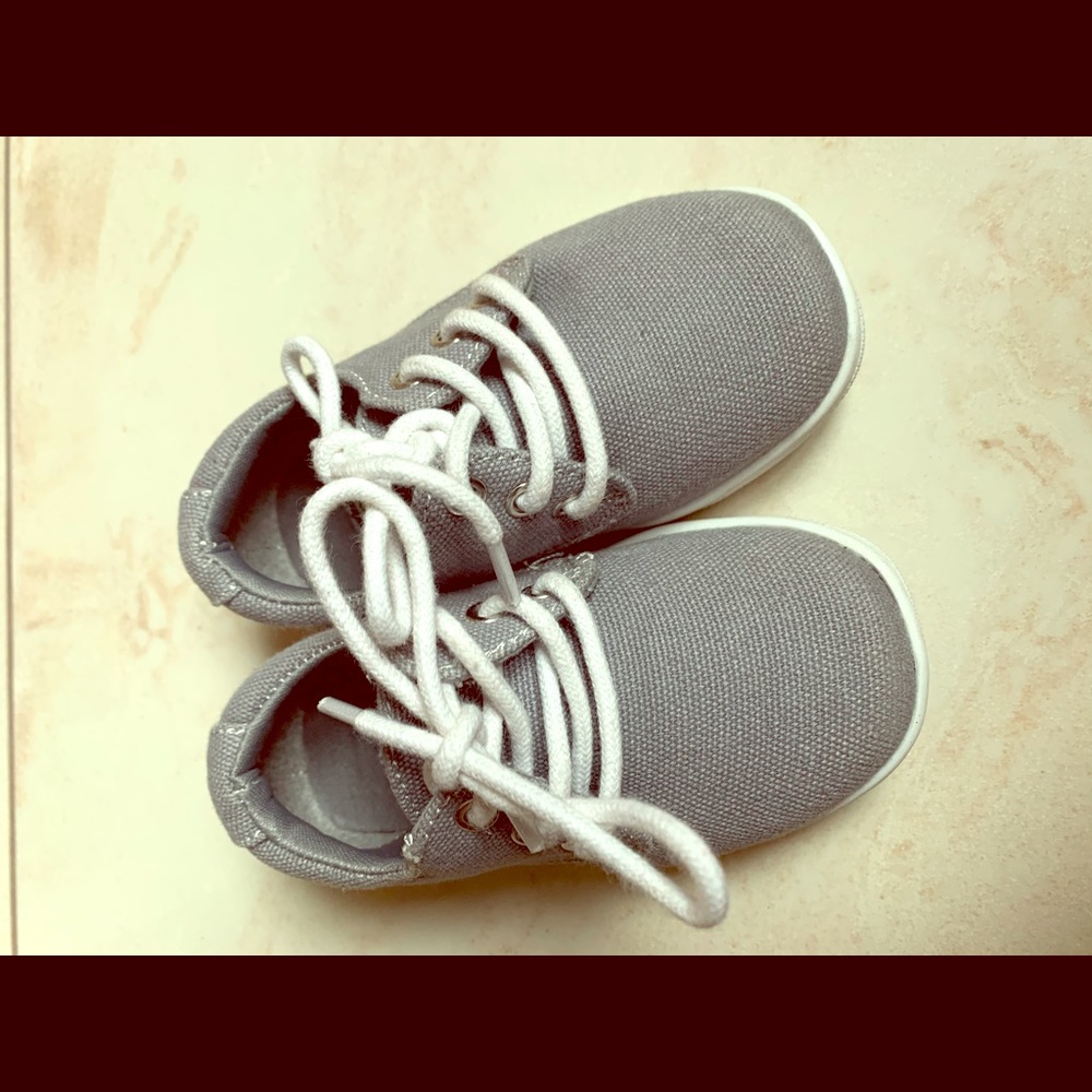 Toddler shoes